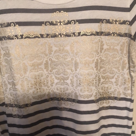 J Crew tee, grey with metallic design, xsm - Picture 2 of 4